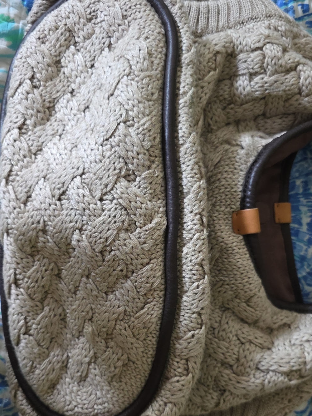 UGG Oatmeal Cable-Knit Shoulder Bag with Leather - Picture 6 of 6